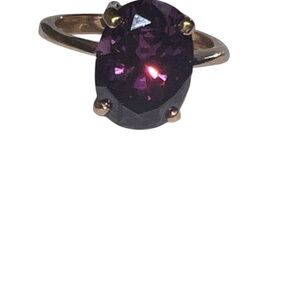 Elegant Purple Gemstone Ring